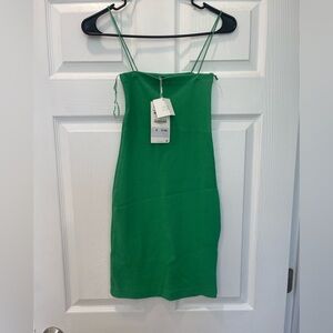 Green Zara dress, size medium, never worn.